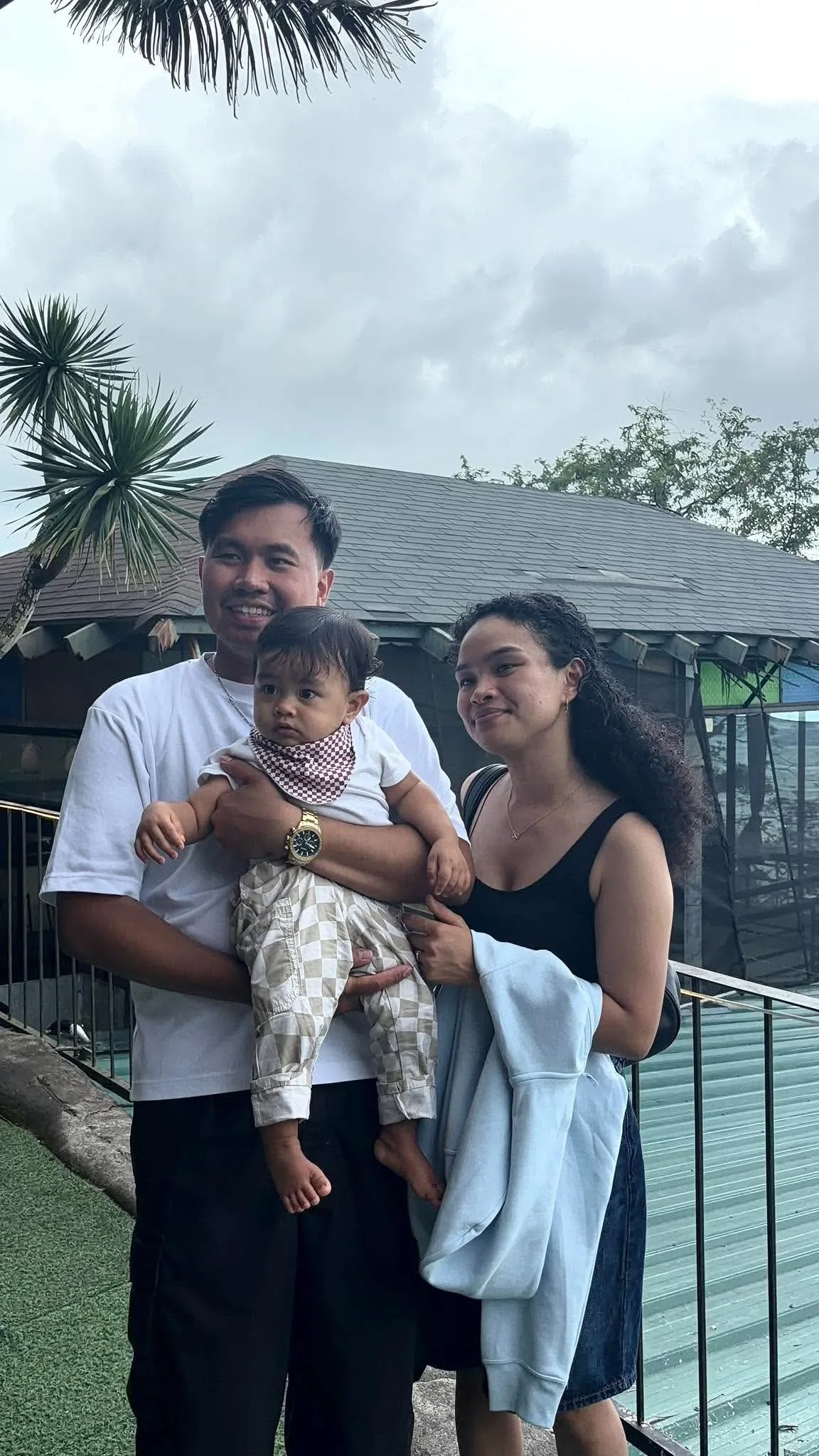 A candid moment with the family